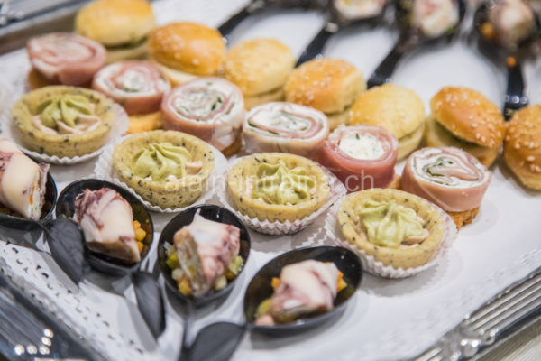 f-1004